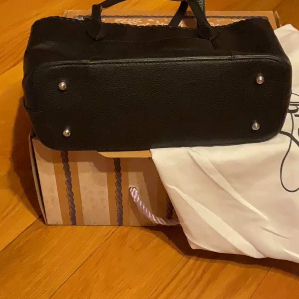 Brighton Ferrara collection, black Emilia handbag in excellent condition. - Picture 9 of 13